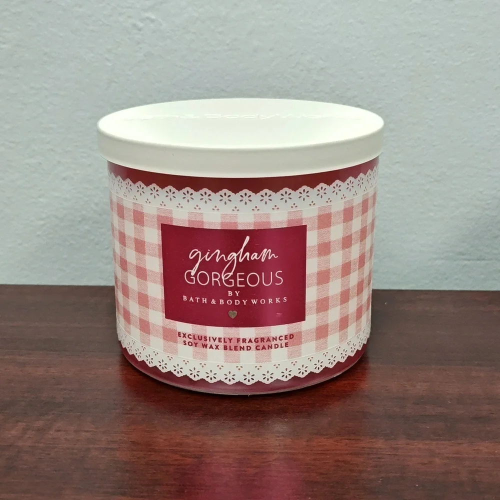 Bath & Body Works GINGHAM & GINGHAM GORGEOUS 3 Wick Candles - Picture 2 of 7
